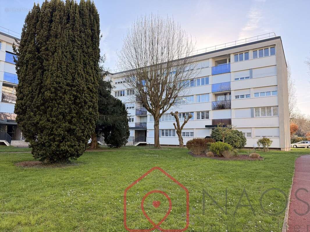 Appartement à SAINT-GERMAIN-EN-LAYE