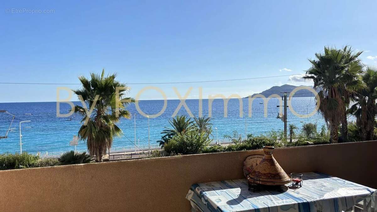 Appartement à CANNES