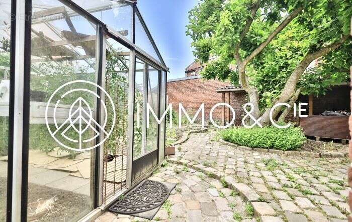 Maison à QUESNOY-SUR-DEULE