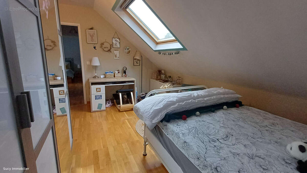 Maison à SUCY-EN-BRIE