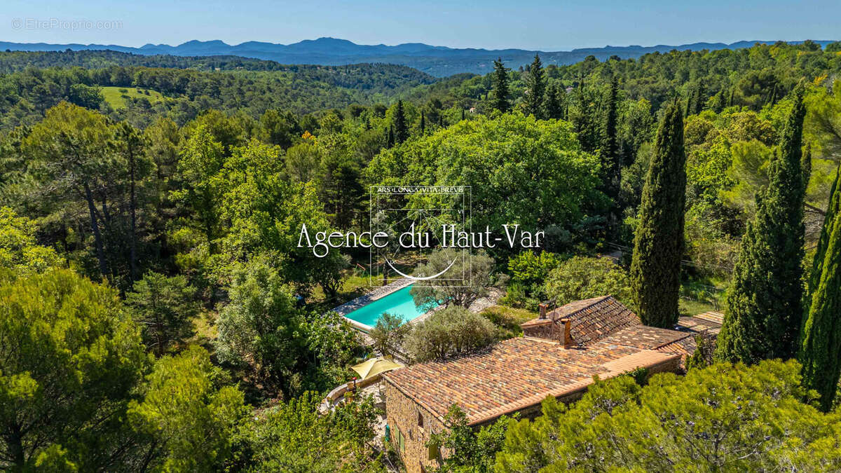 Maison à FAYENCE