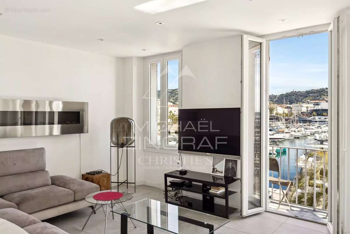 Appartement à CANNES