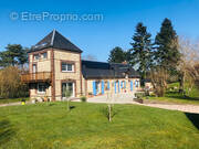 Maison à DAMPIERRE-SUR-AVRE