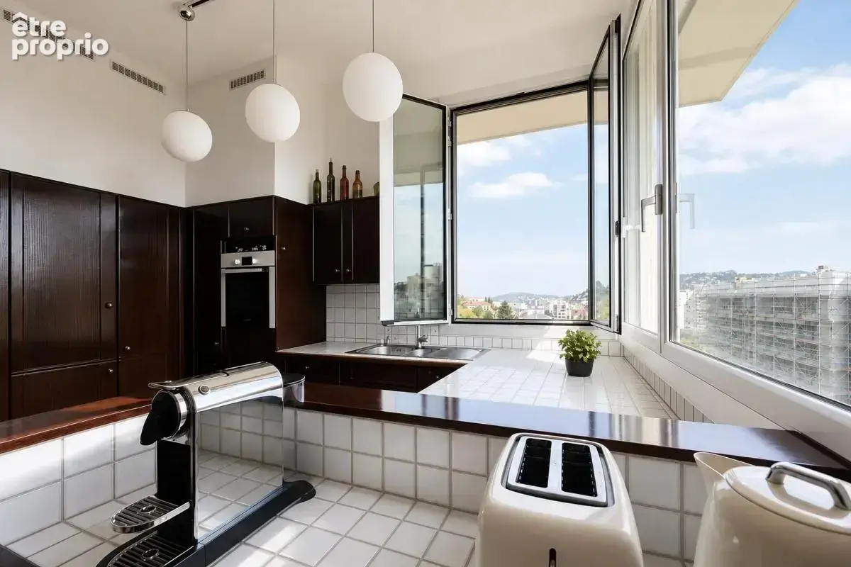 Appartement de 5 pièces de 174 m² à Saint-Étienne - photo 7