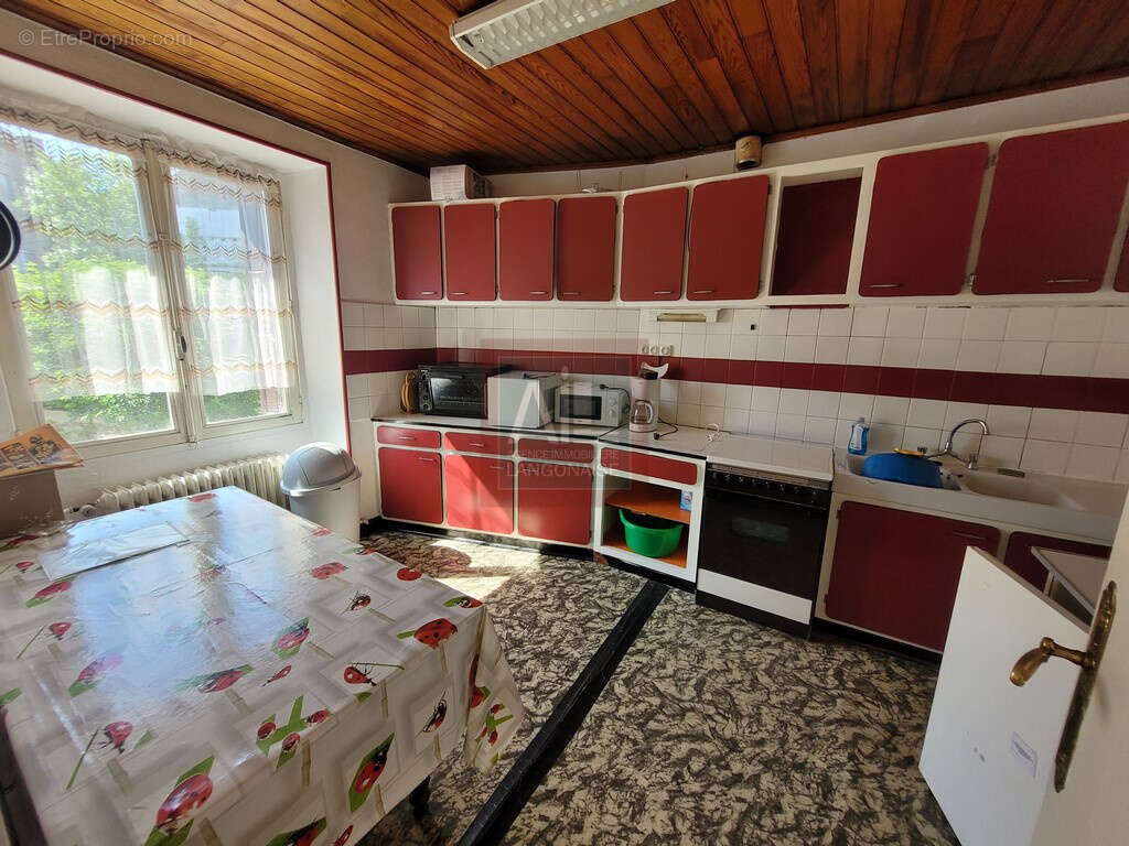 Maison de ville avec garages - photo 4