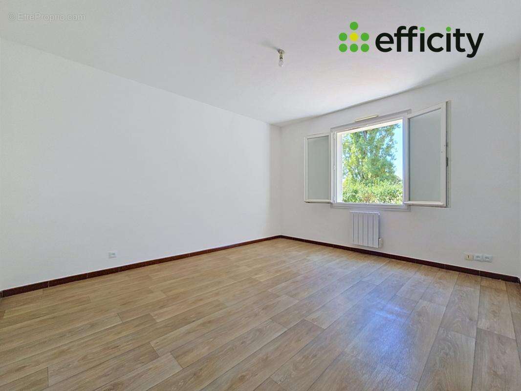 Maison 130 m² à L'houmeau  - photo 18