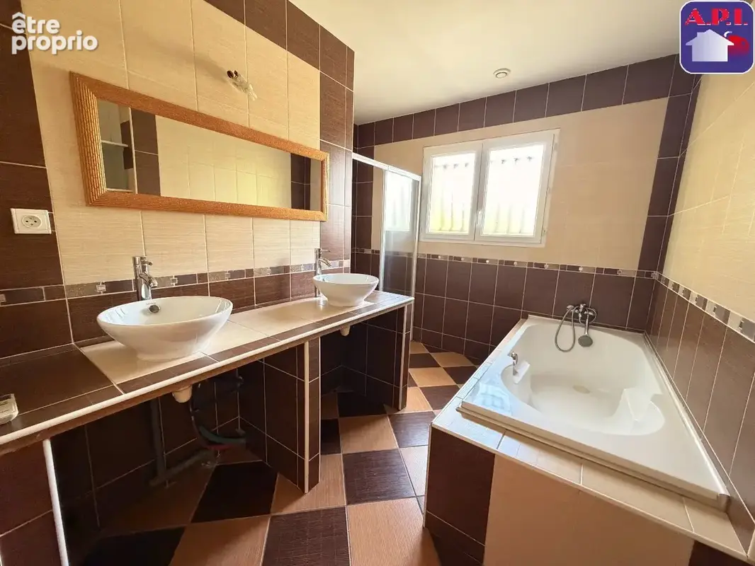 Maison 4 pièces 121 m² à vendre à Foix (09000) - photo 4