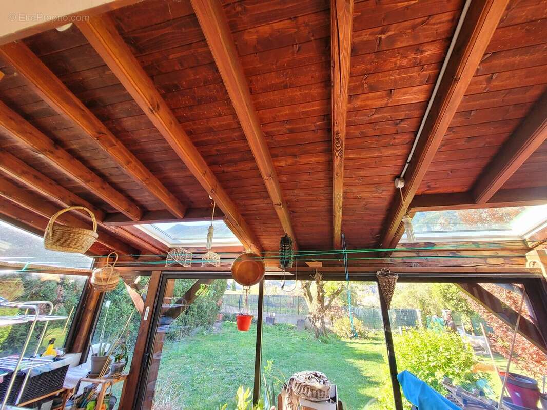 Maison à SAINT-JULIEN-MONT-DENIS