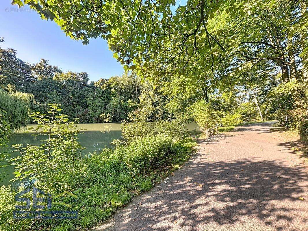 Appartement à SAINT-MAUR-DES-FOSSES