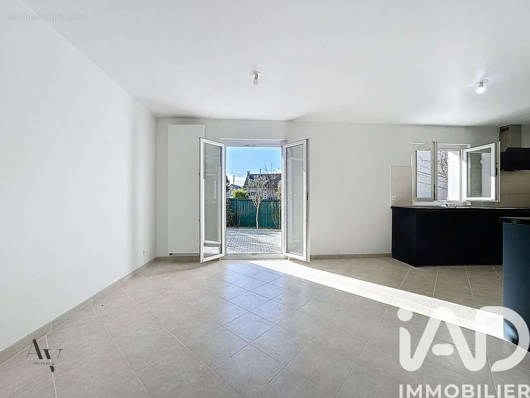 Maison 181 m² à Montmagny  - photo 8