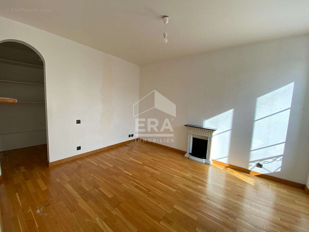 Appartement à MELUN