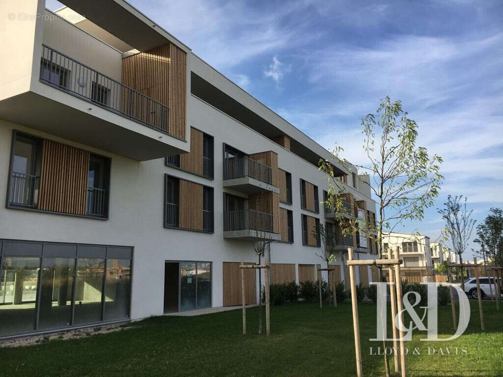 Appartement à BEZANNES