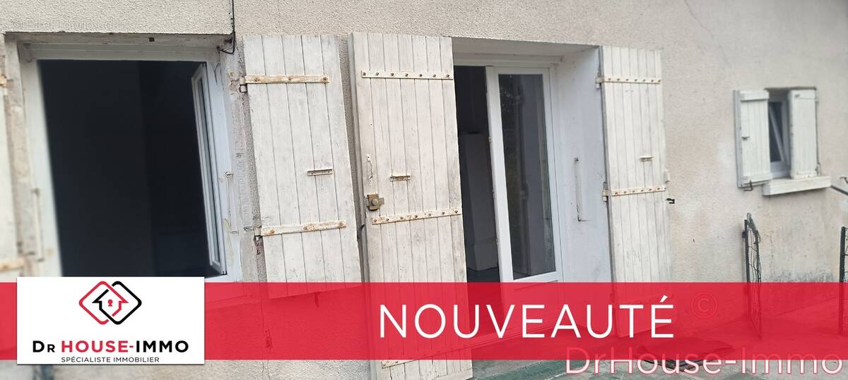 Maison à NOTRE-DAME-DE-SANILHAC