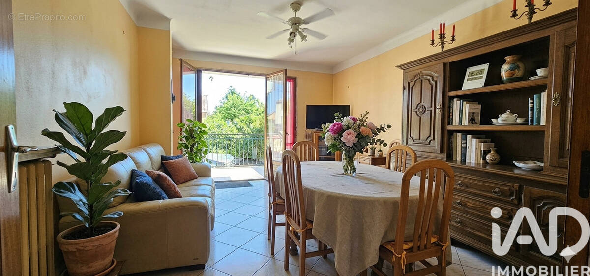 Photo 1 - Maison à LES MUREAUX