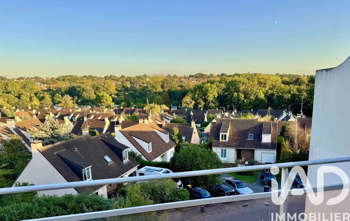 Photo 2 - Appartement à VILLIERS-SUR-ORGE