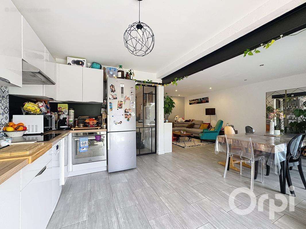 Appartement à VENCE