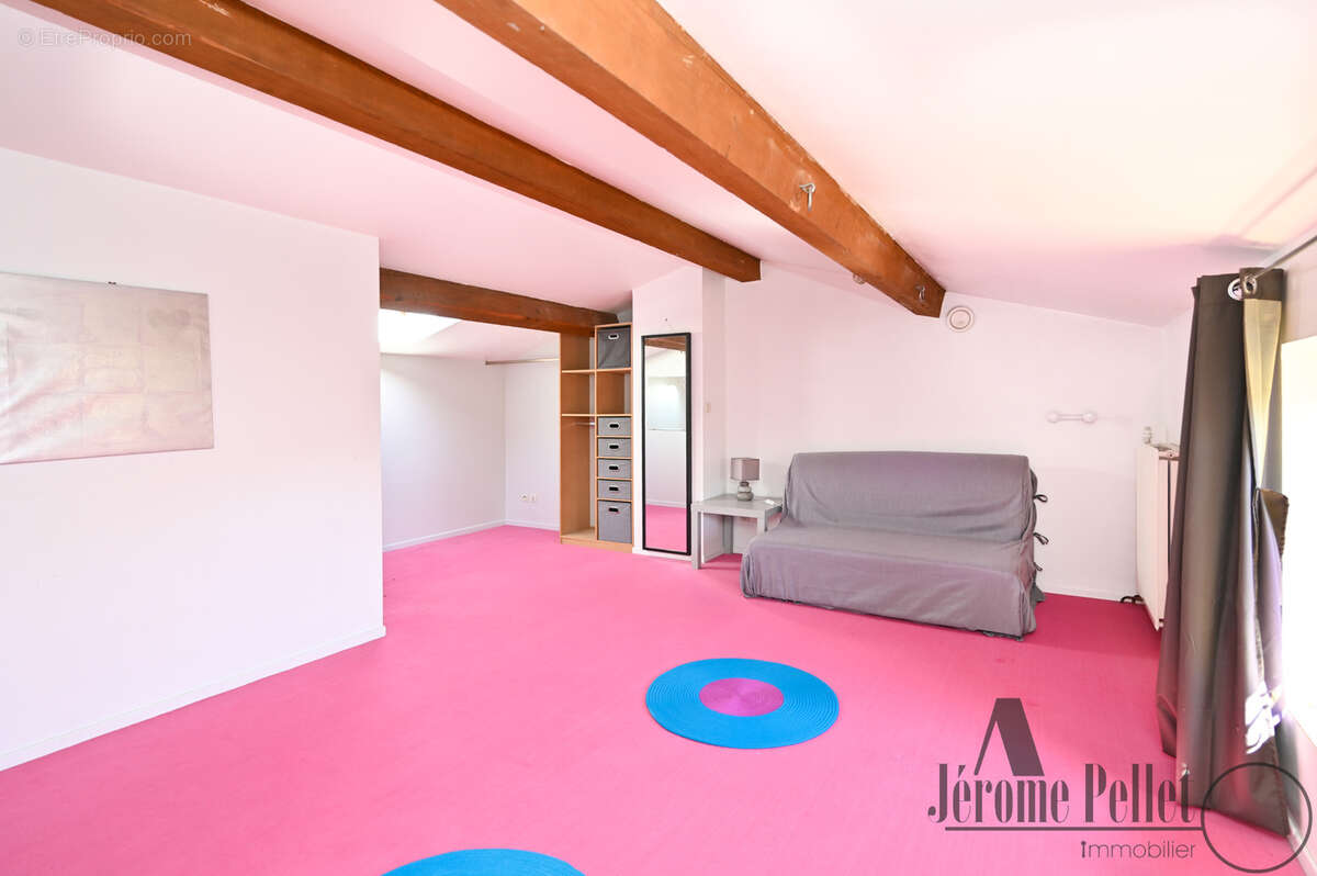 Maison à TERNAY