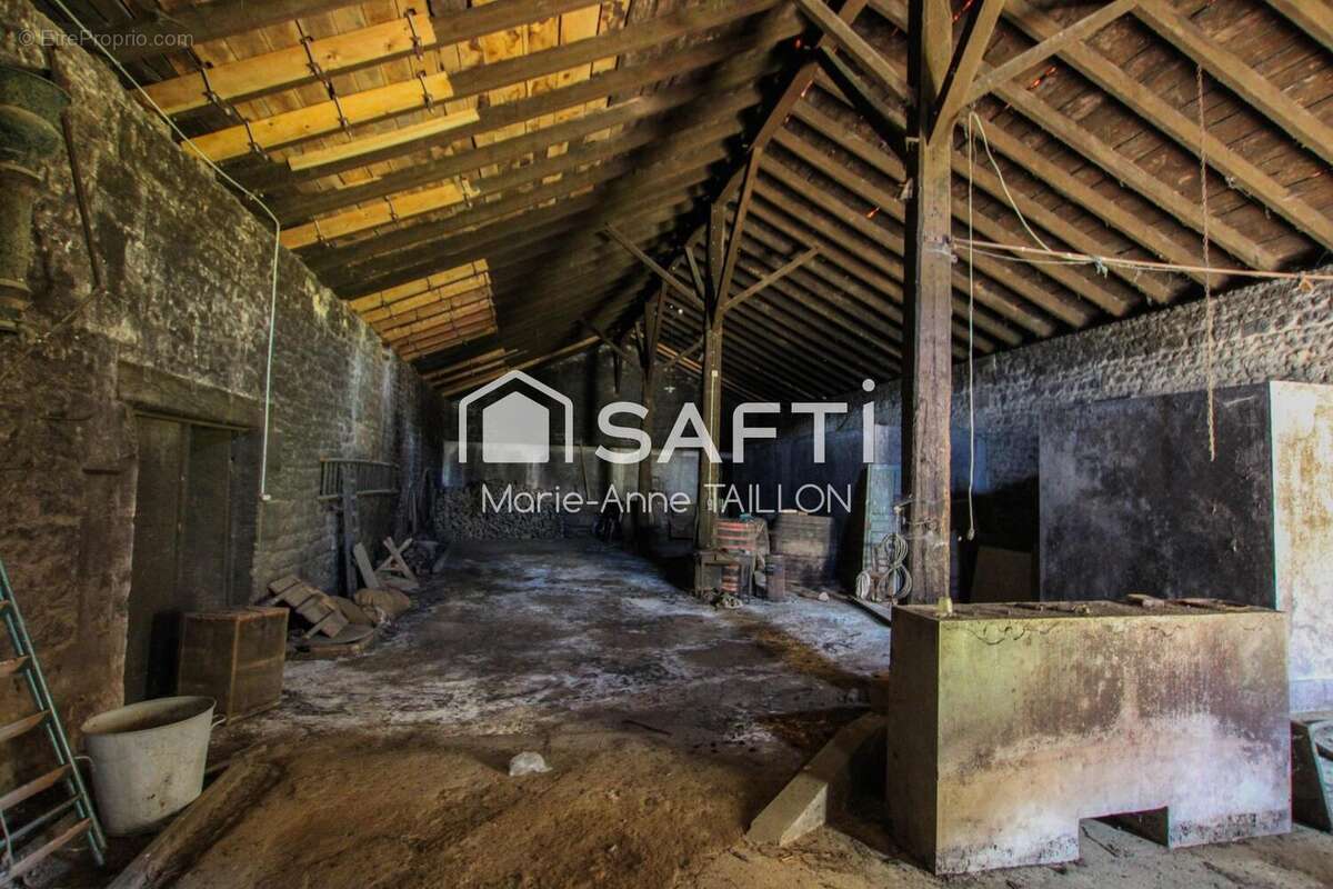 Photo 7 - Maison à BOIS