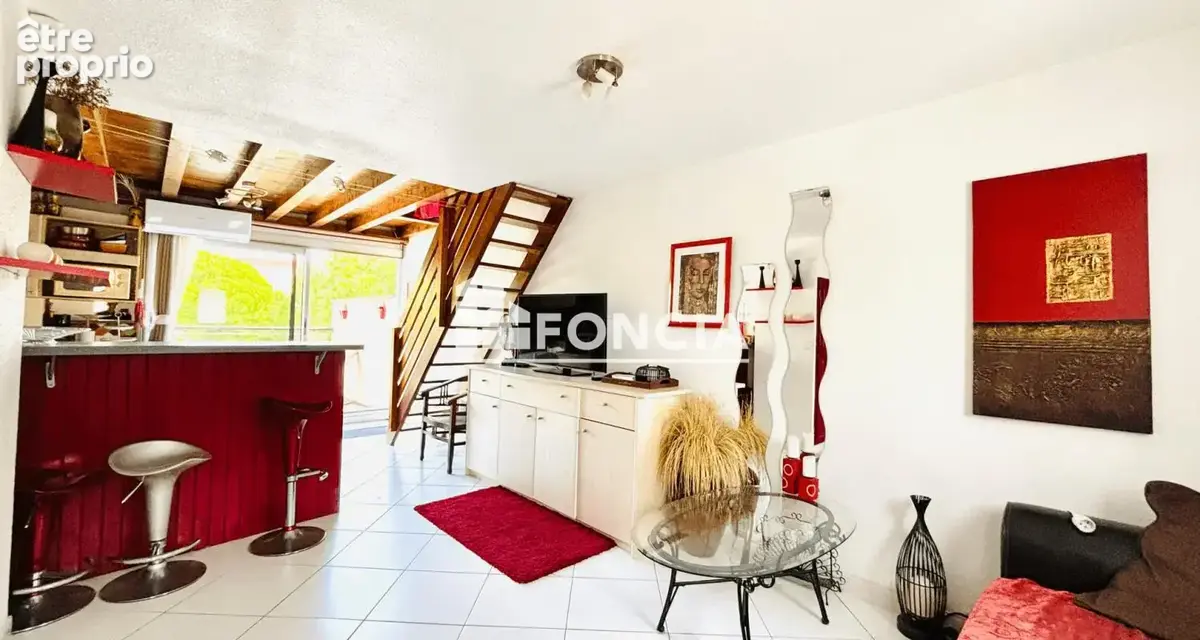T3 en duplex lumineux et traversant - photo 4