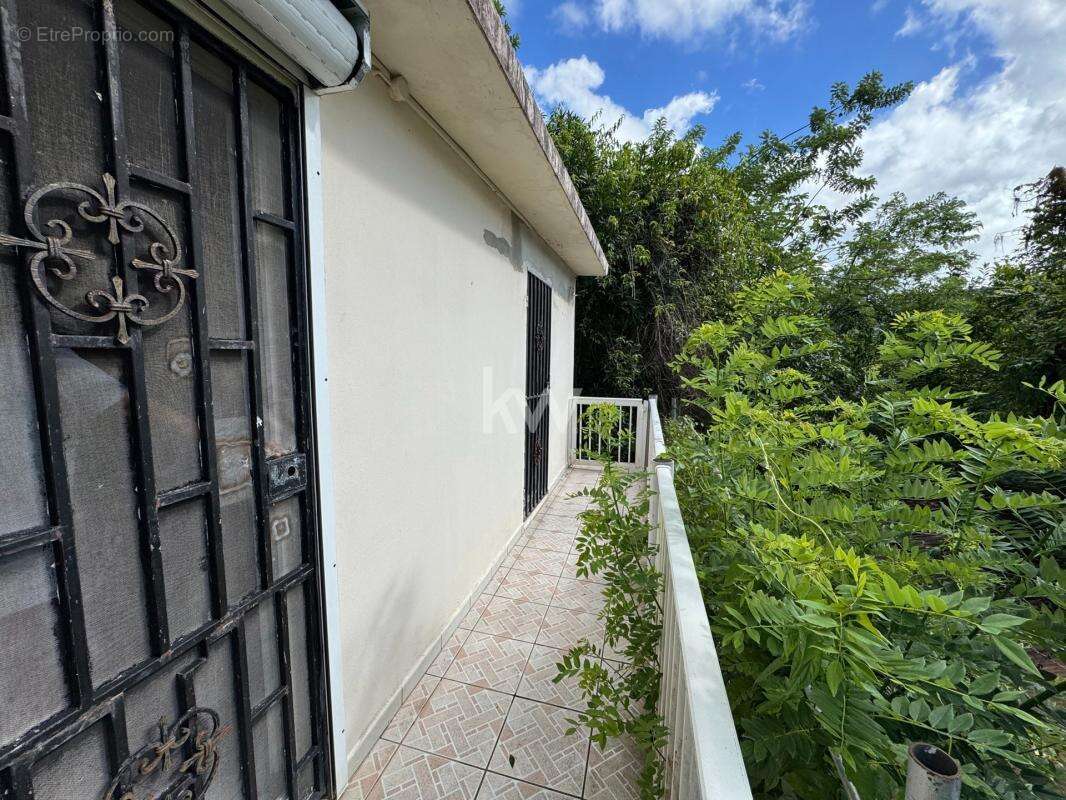 Maison à FORT-DE-FRANCE