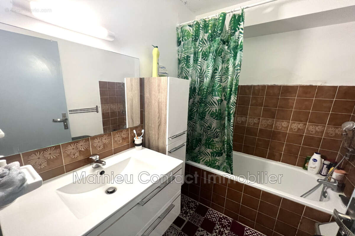 Appartement à NIMES