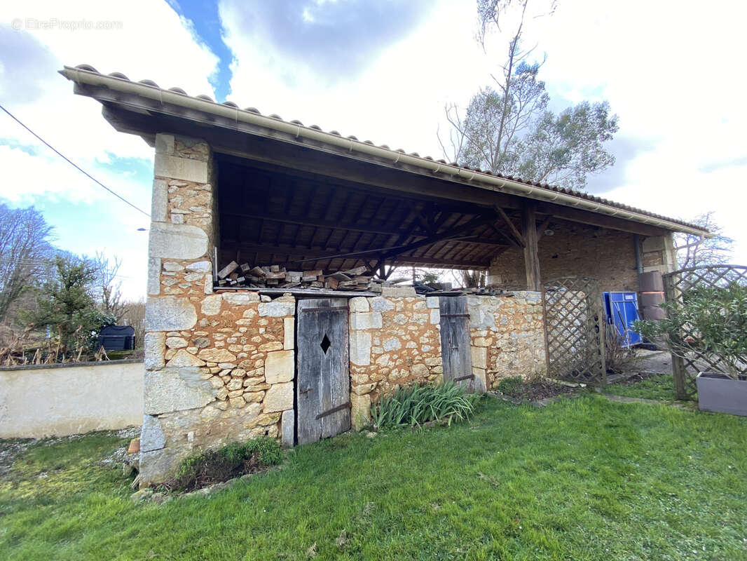 Maison à BUNZAC