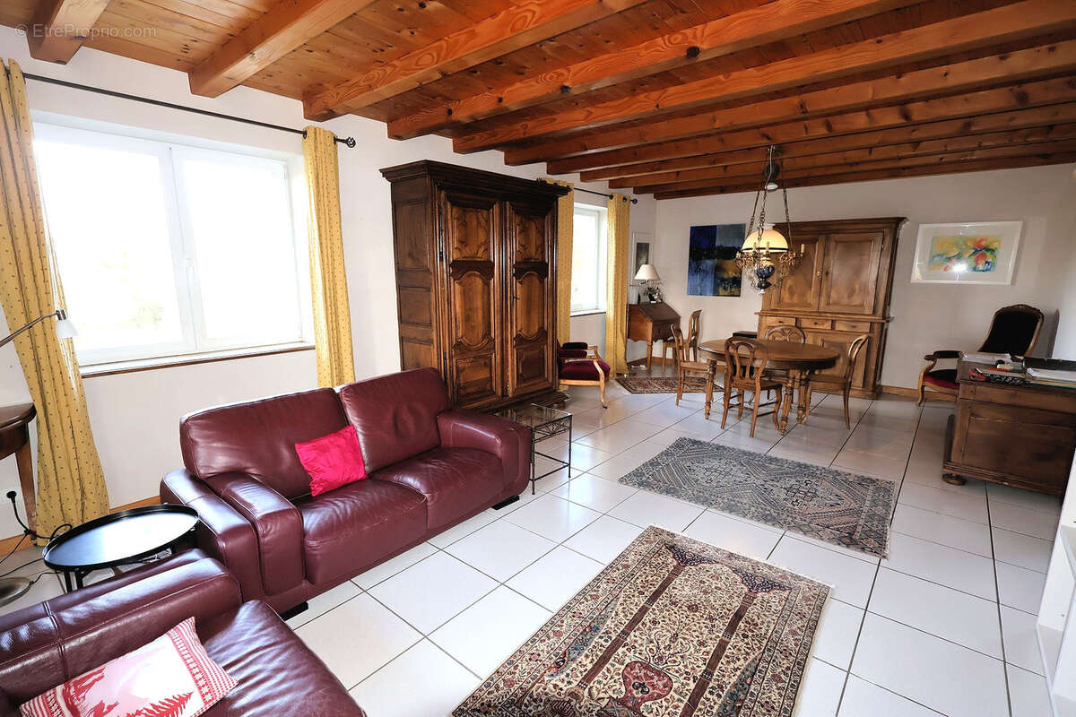 Maison à HAGENTHAL-LE-BAS