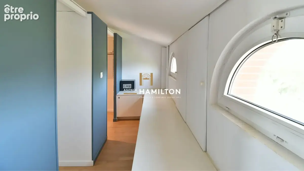 Maison bourgeoise avec jardin intimiste, garage, piscine - photo 15