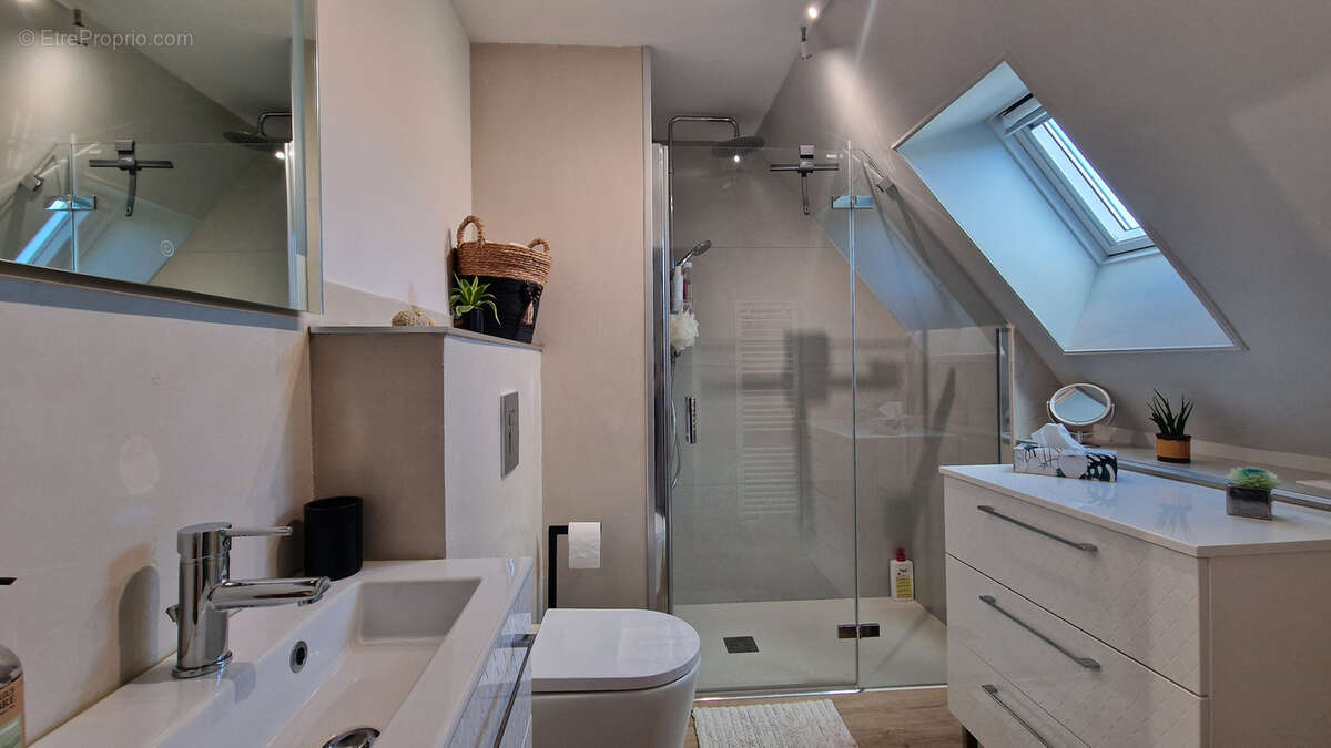 Maison à COURCELLES-CHAUSSY