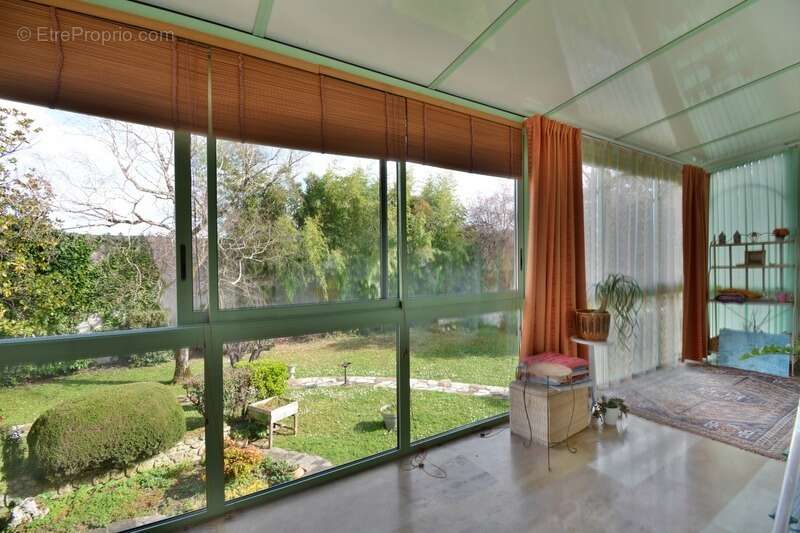 Maison à LA COURONNE