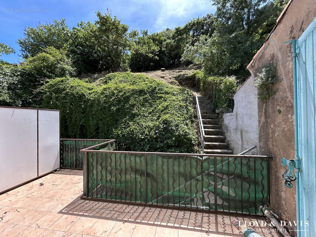Appartement à LA PENNE-SUR-HUVEAUNE