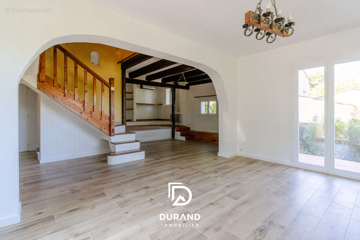 Maison à LA PENNE-SUR-HUVEAUNE