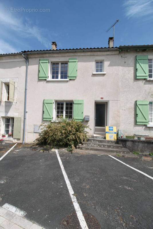 Maison à MAREUIL