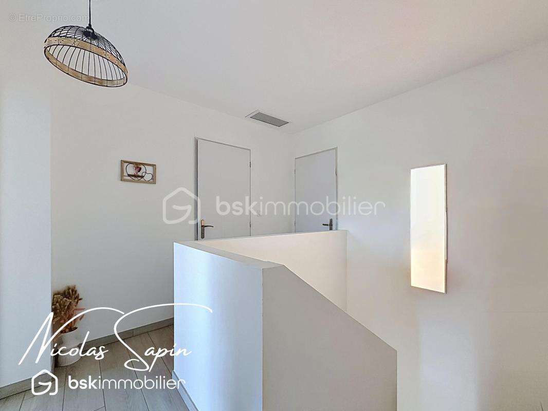 Maison de 148m2 2022 terrain 769m2 - photo 16