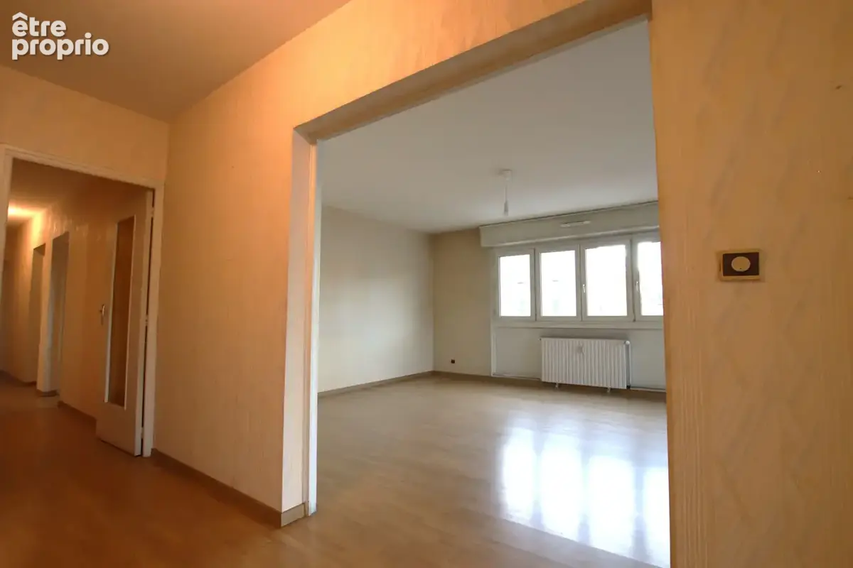 Appartement 5 pièces de 123 m² avec terrasse, box en sous-sol et cave à vendre à METZ SABLON - photo 5