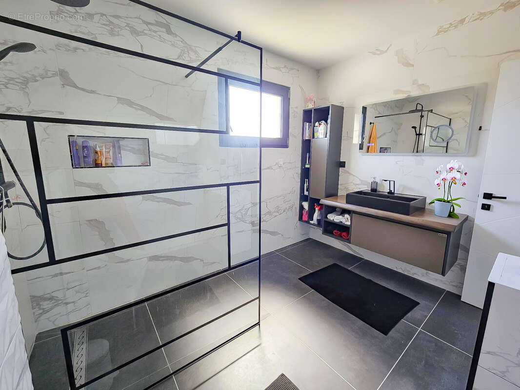 Maison à SAINT-MAURICE-L'EXIL