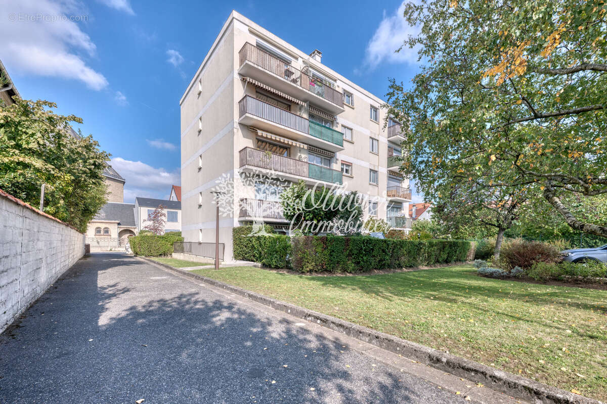 Appartement à LE PERREUX-SUR-MARNE