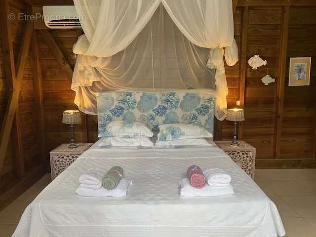 Maison à BOUILLANTE