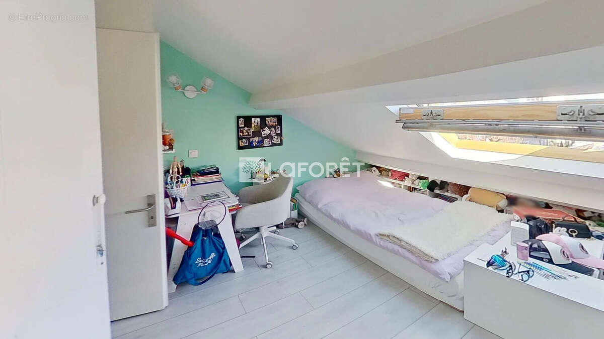 Appartement à LYON-8E