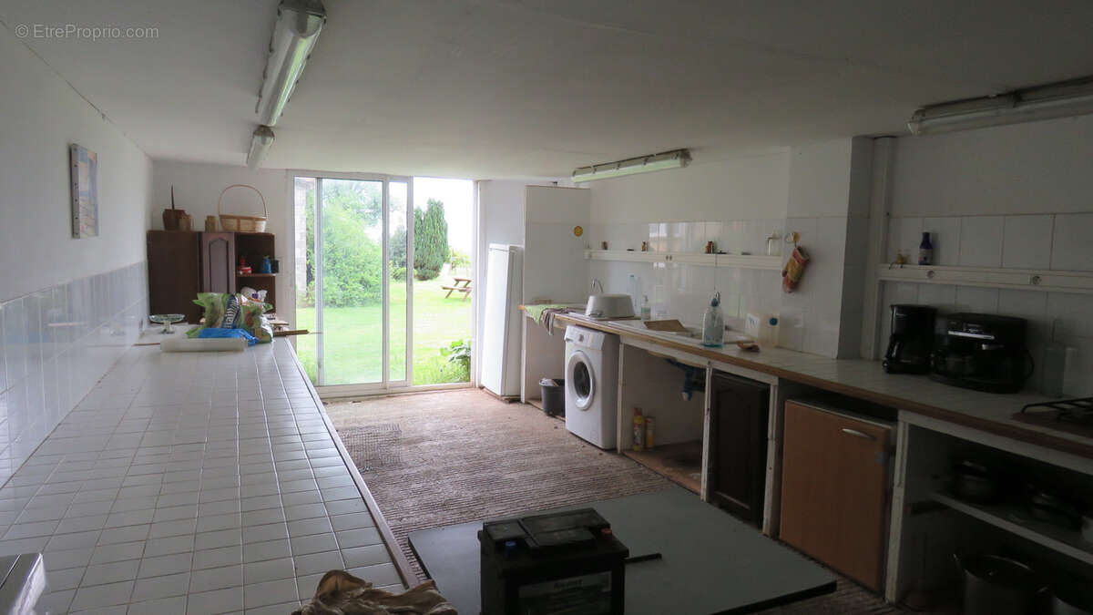 Maison à LANOUAILLE