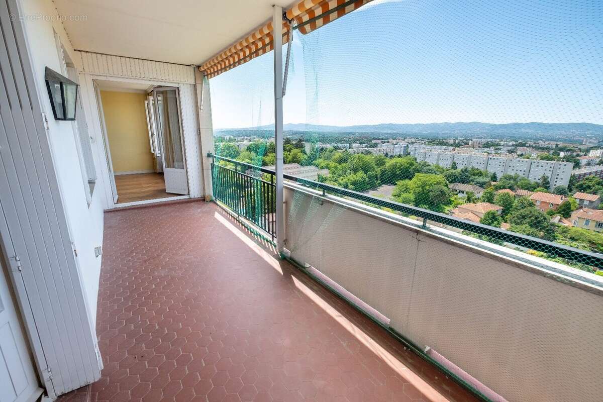 Appartement à LYON-5E