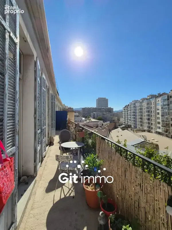 Appartement T5 de 153 m2 place Castellane - photo 4
