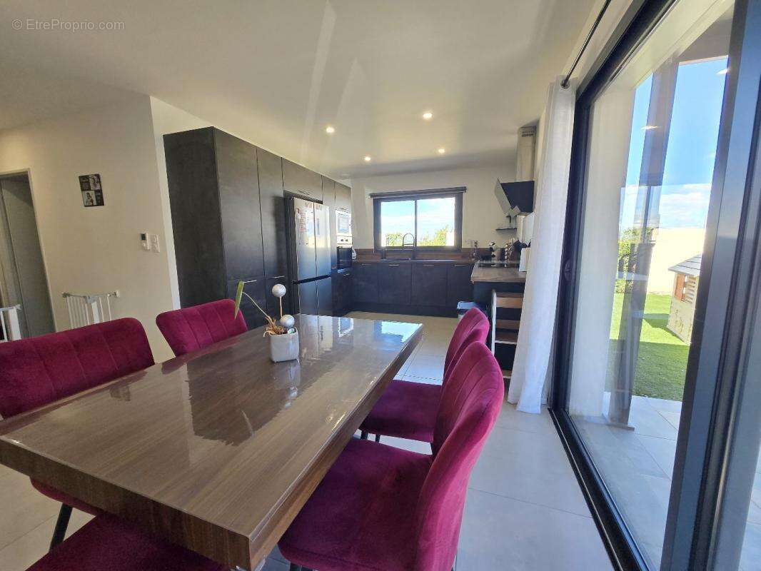 Maison à COLOMBIERS