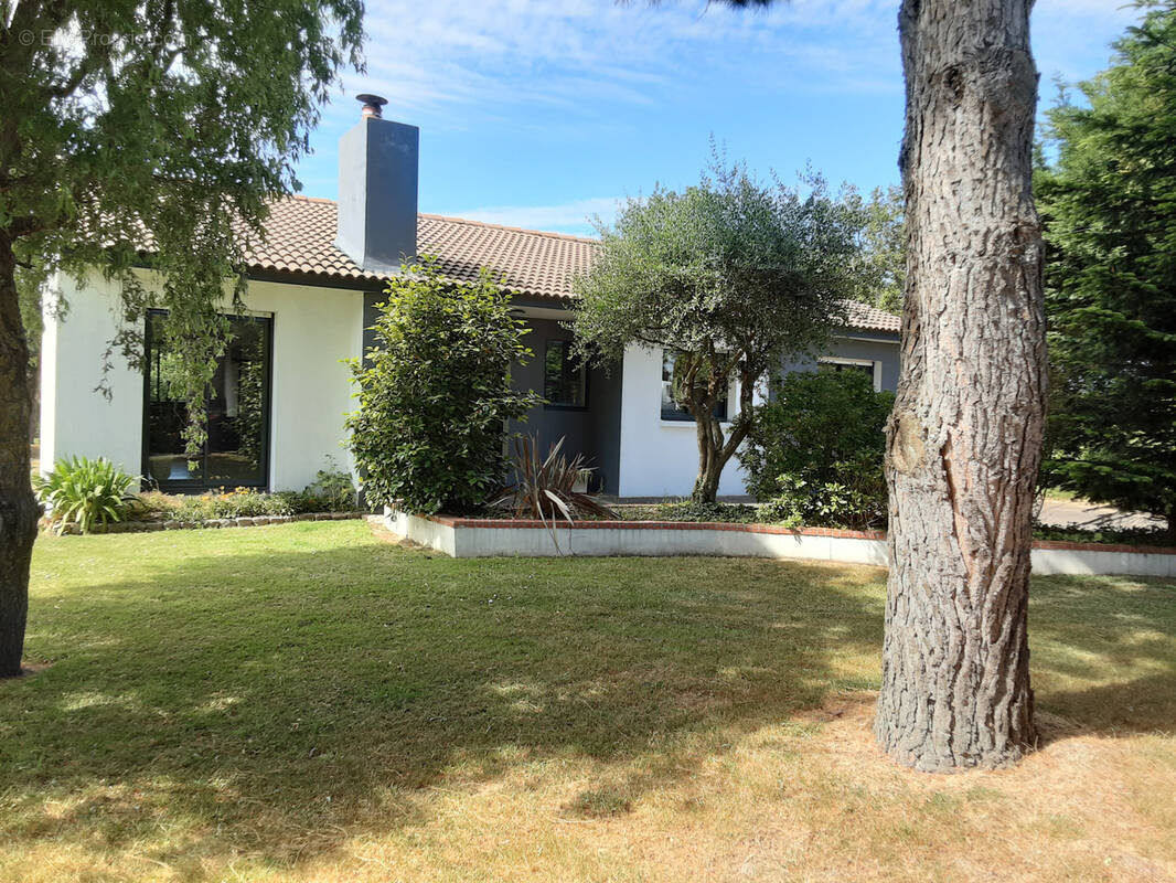 Maison à SAINTE-FOY