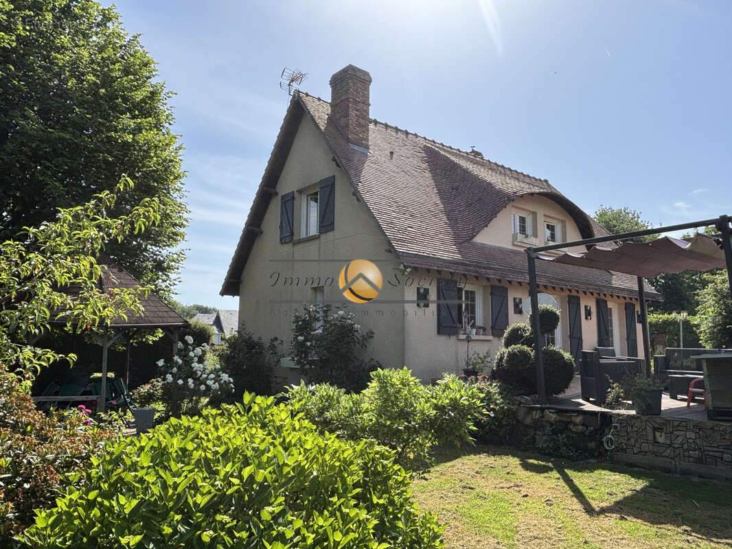 Maison à FRESNE-LE-PLAN