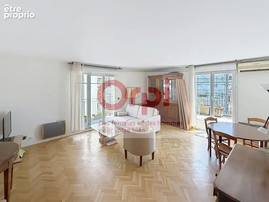 ISSY MAIRIE - 4p 96 m² Duplex dernier étage TERRASSE - photo 3
