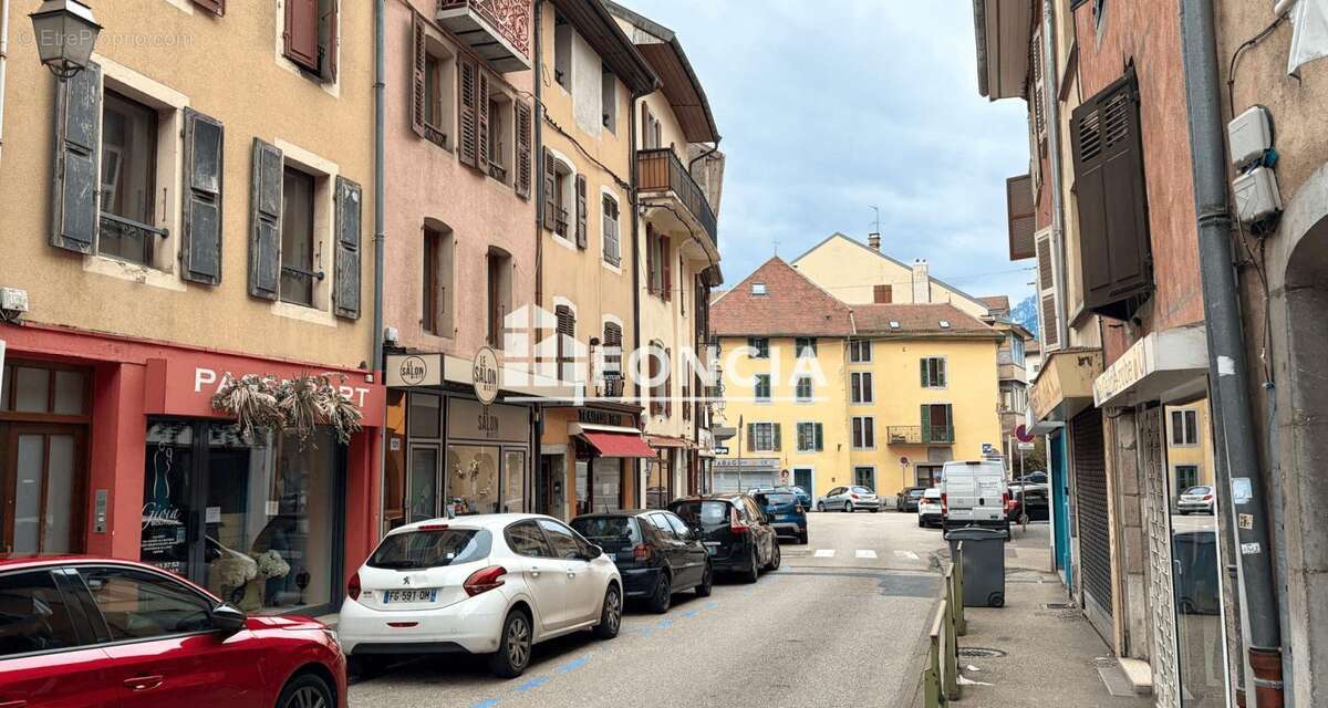 LA ROCHE-SUR-FORON : T3 rénové rue Perrine - photo 14