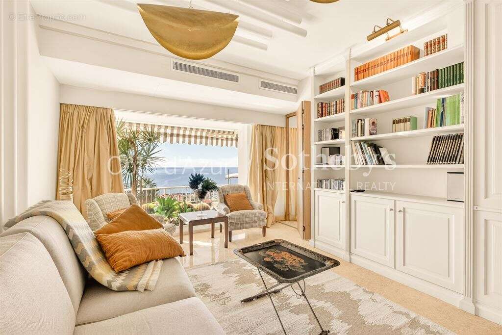 Appartement à MENTON