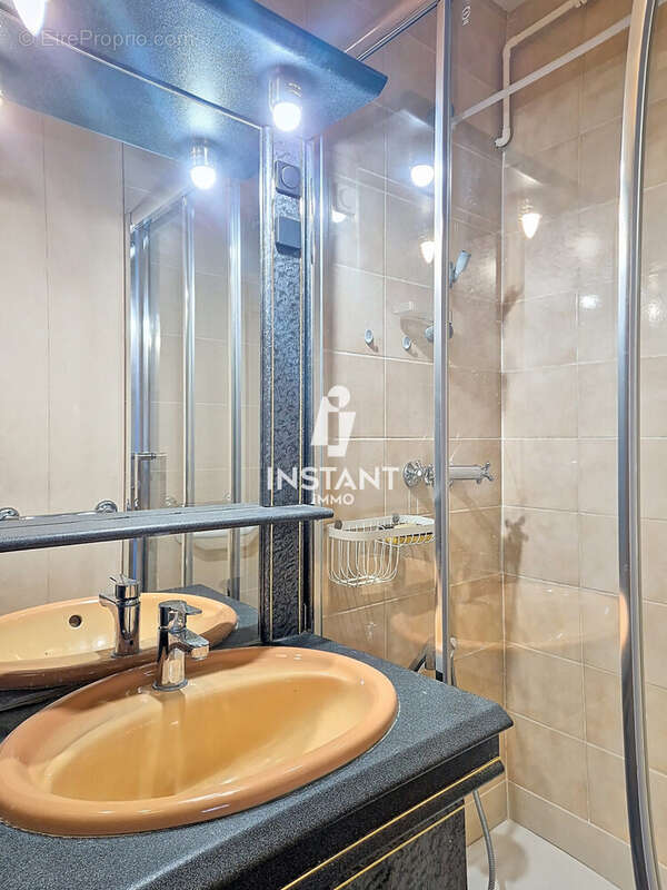 Appartement à MAISONS-ALFORT