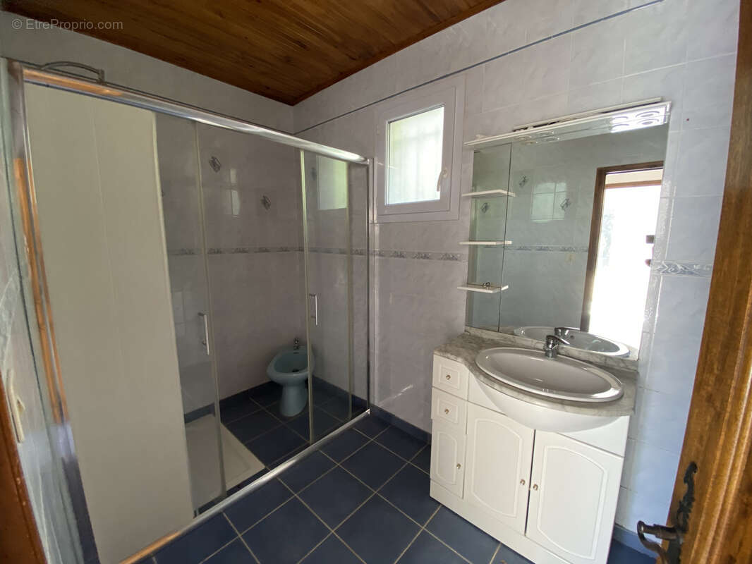 Maison à CAMPS-LA-SOURCE